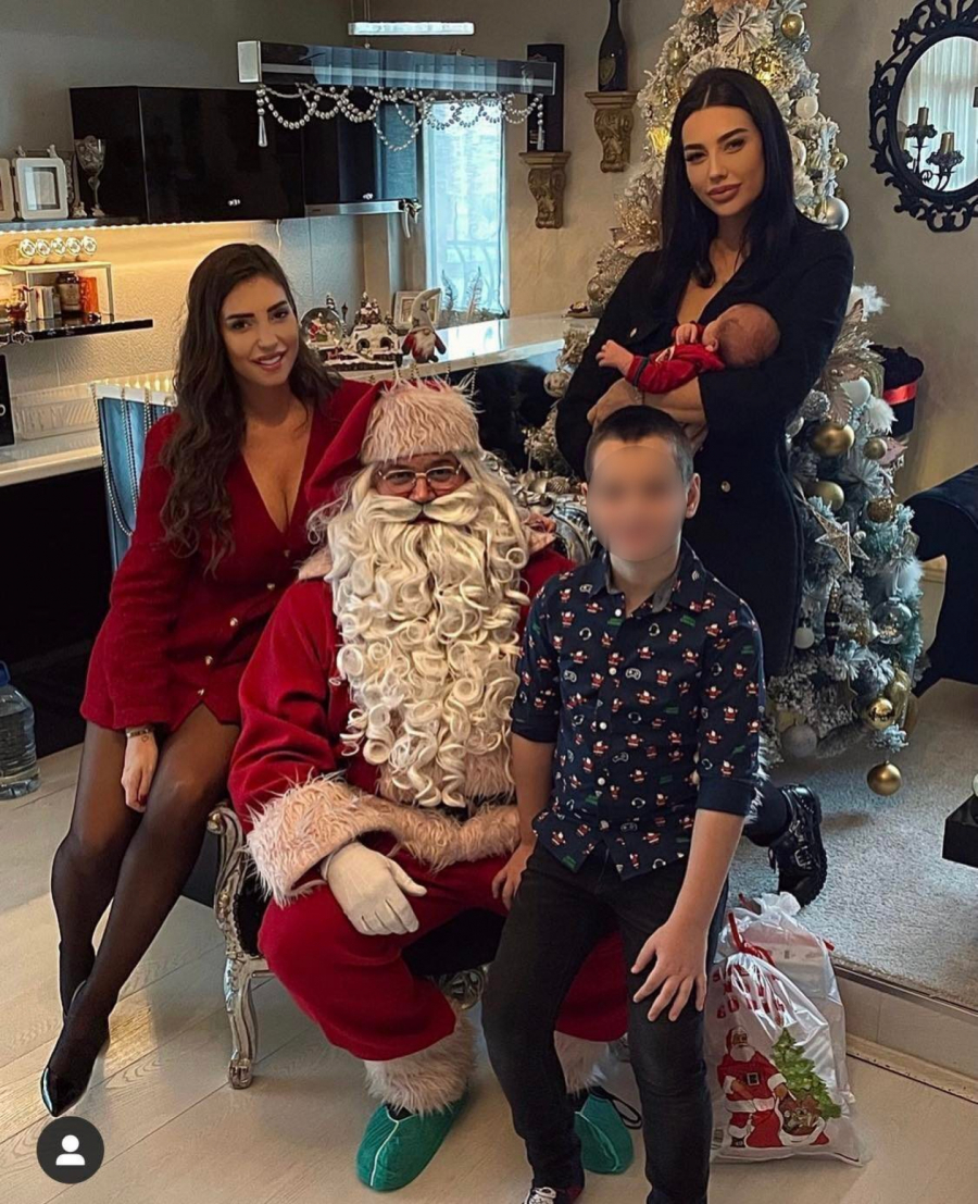 SLAVLJE U KUĆI KAĆE I GOBELJE Visoke mere zaštite u njihovom stanu, evo šta je Deda Mraz morao da uradi!