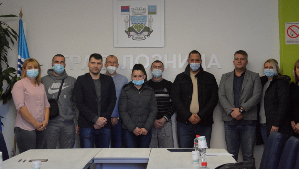 U Loznici potpisano još sedam ugovora za kuće sa okućnicom na selu