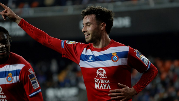 KATALONCI SILNI U FINIŠU Valensija nije izdržala sa igračem manje (VIDEO)