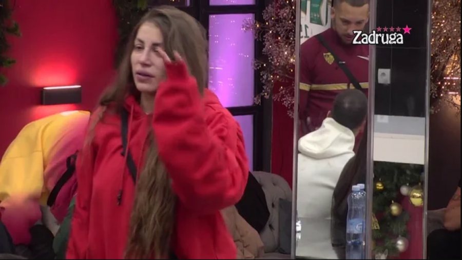 GRCALA U SUZAMA, MUK U BELOJ KUĆI Dalila očajna jer nije dobila poklon od porodice, Dejan poleteo da je uteši!