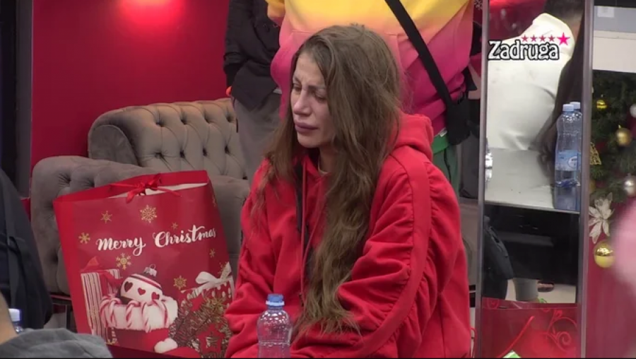 GRCALA U SUZAMA, MUK U BELOJ KUĆI Dalila očajna jer nije dobila poklon od porodice, Dejan poleteo da je uteši!