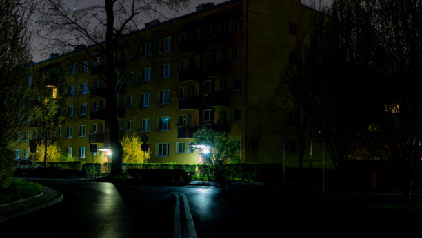 U FRANCUSKOJ KATAKLIZMA Više od 1,2 miliona kuća ostalo bez struje