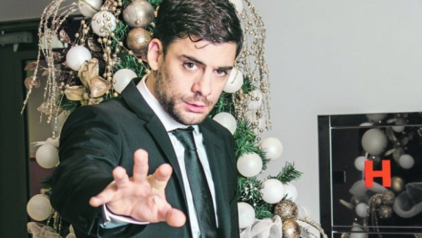 DO KAD ĆE TI RAZNORAZNE ŽENE BITI PARAVAN?! Glumca napali na društvenoj mreži, on im jednom rečenicom zapušio usta! (FOTO)