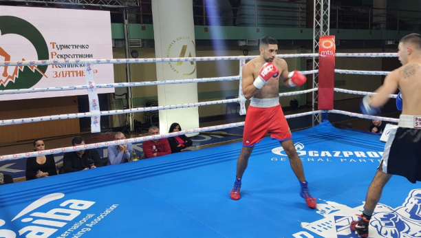 NOVA GODINA KRENULA PROFI MEČEVIMA Mađar pretio Srbinu, a onda je u prvoj rundi "ugledao zvezde" (FOTO)