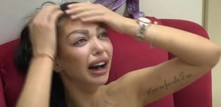 HITNO PRIMLJENA U PSIHIJATRIJSKU USTANOVU Maja Marinković se samopovređivala i lomila sve oko sebe, Taki očajan!