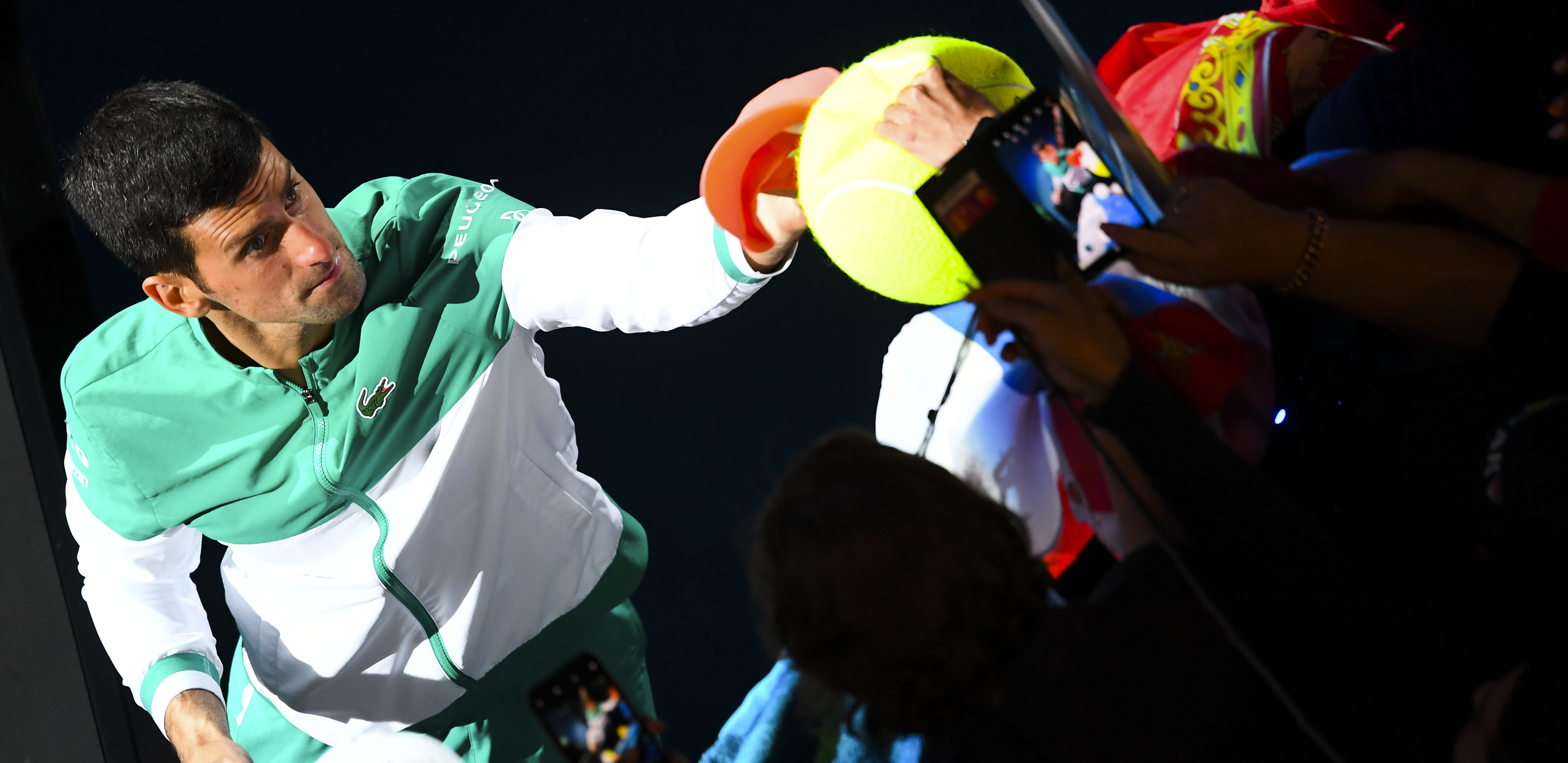 NISU SAMO PEHARI I ISPISANA ISTORIJA! I zbog ovoga ga mrze: Evo koliko novca je zaradio Novak Đoković!