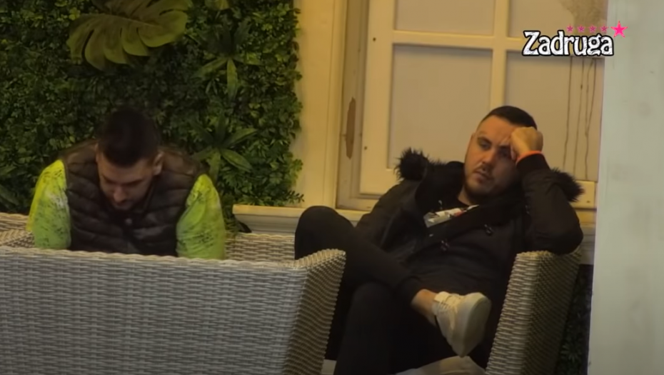 NE MOŽE DA SE SASTAVI! Car u depresiji, ne prestaje da kuka za Majom, sve ga podseća na nju!