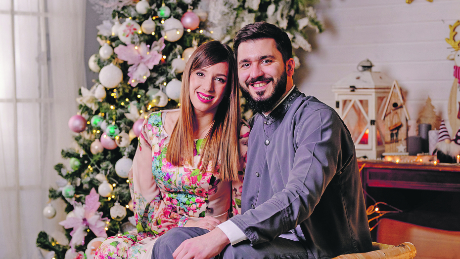 VESELI SE SRPSKI RODE: Pesma Ivana i Danice Crnogorčević koja je ujedinila sve Srbe