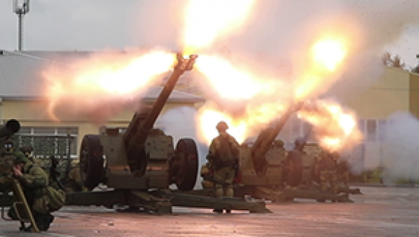 KIJEV ZAPALIO BURE BARUTA! Ukrajinska artiljerija otpočela napad, ima i žrtava