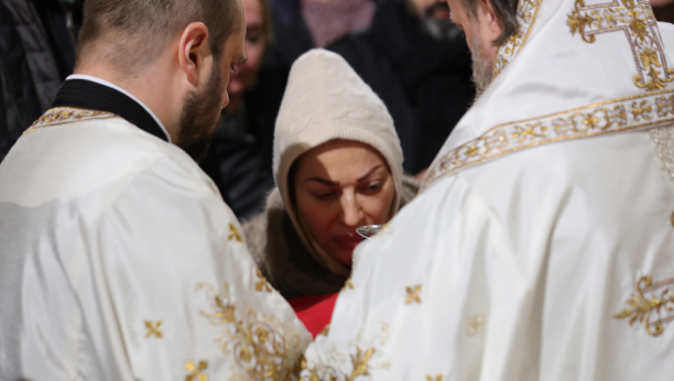 ŠIRIMO SAMO LJUBAV, SVE JE OPROŠTENO! Ceca i Anastasija poslale snažnu poruku za Božić i otkrile koji običaji se najviše poštuju u domu Ražnatovića!