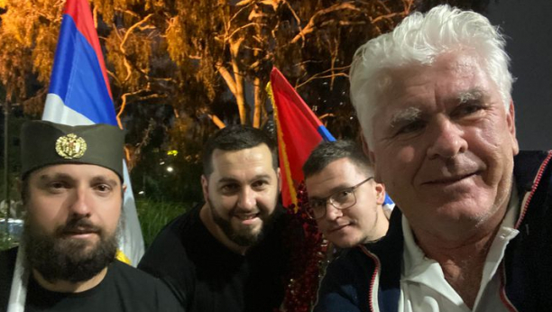 PRIZNAO JE SVE! Bivši direktor Australijan opena napravio haos izjavom, pa otišao da podrži Novaka! (FOTO)