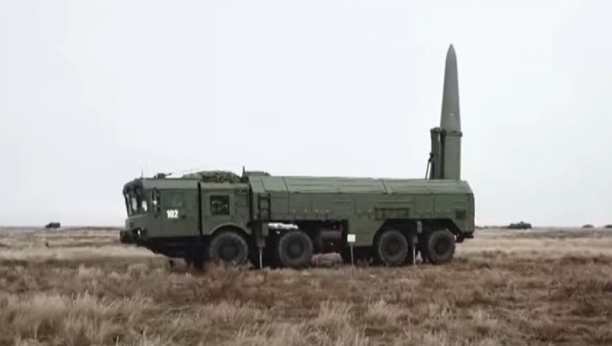 RUSKI ISKANDERI IDU KA FINSKOJ GRANICI? Pojavio se navodni snimak opremljenih kamiona nuklearnim bojevim glavama (VIDEO)