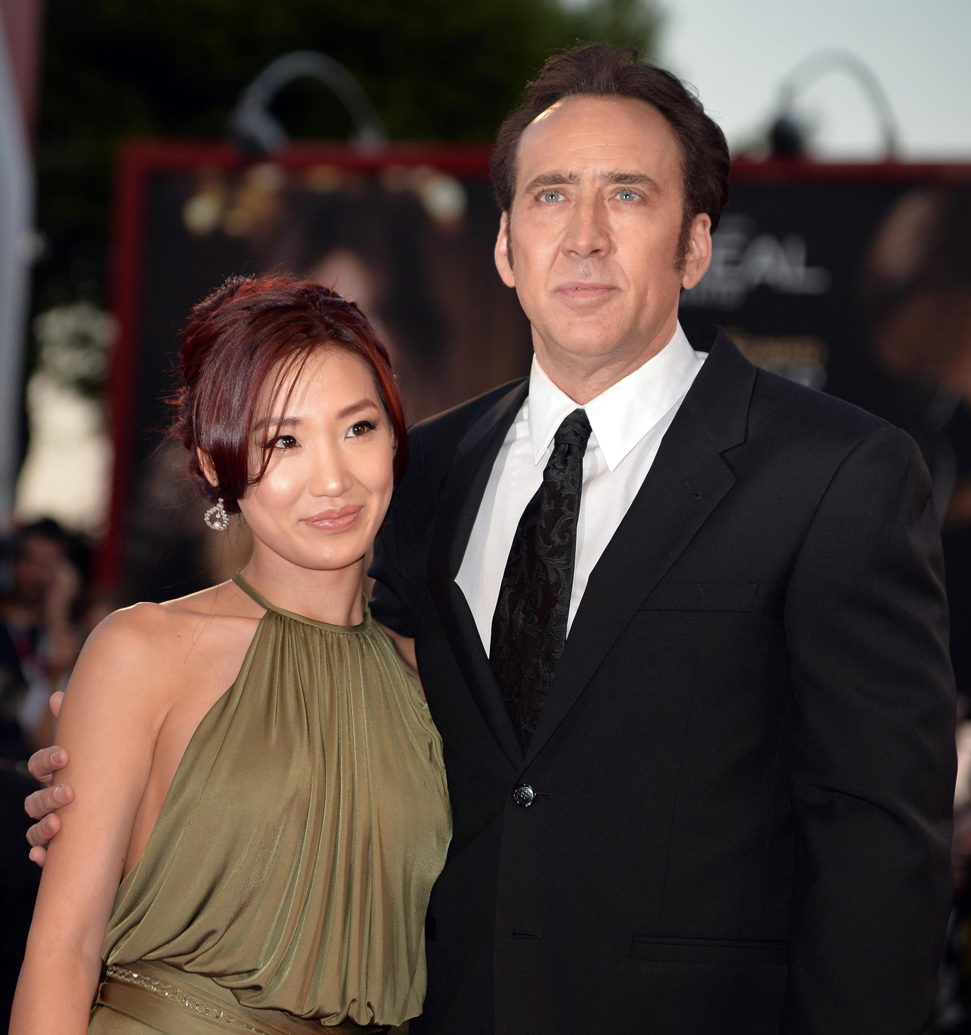 ODLUČILI SU I KOJE ĆE JOJ IME DATI  Nikolas Kejdž otkrio da čeka devojčicu sa 30 godina mlađom suprugom