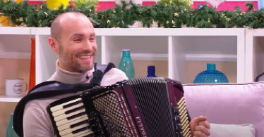 ISKEŠIRAO 2.000 EVRA ZA TAKSI Sofronijević progovorio o pehu koji ga je zadesio pred nastup