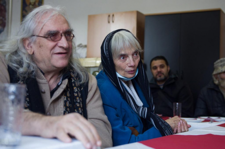 VEST JE SVE ŠOKIRALA! Naša čuvena glumica je korisnica dobrotvorne kuhinje, a sada se oglasio Voja Brajović i otkrio pozadinu svega toga, tuga je još veća!