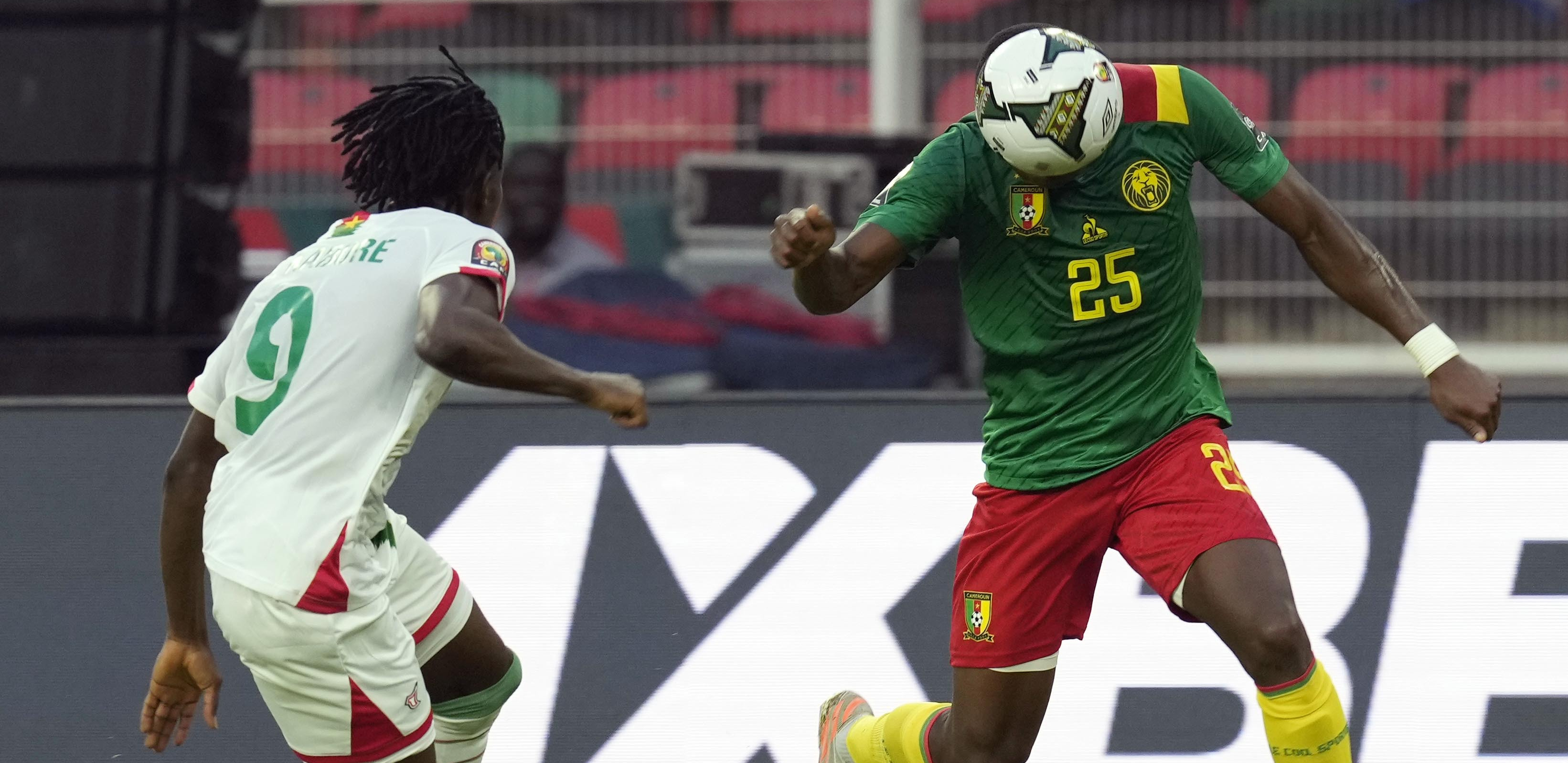 POČEO AFRIČKI KUP NACIJA Domaćin dva puta sa bele tačke do tri boda (VIDEO)