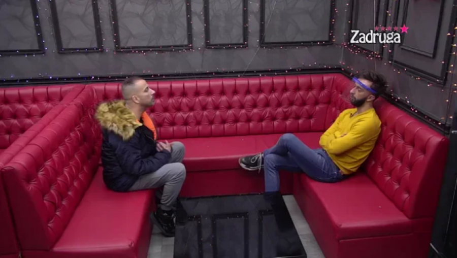 CAR MU TRAŽIO POMOĆ DA OPET SMUVA DALILU Marko Đedović otkucao Filipa, pa otkrio šta se stvarno dešava u izolaciji!