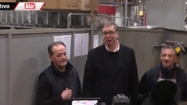 POBOLJŠAN NATALITET Vučić: Vidi se da želiš ćerku!