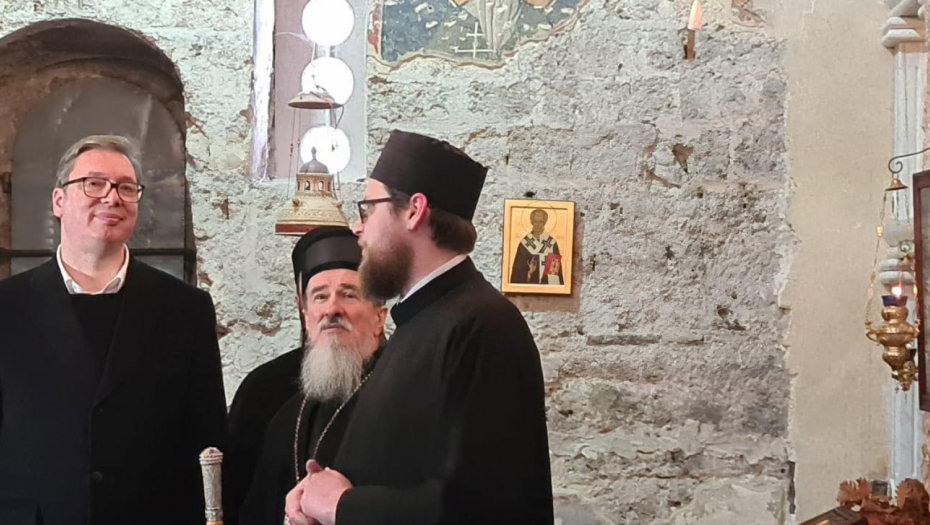 VUČIĆ U PRIBOJU Predsednik obišao svetinje u pribojskom kraju (VIDEO)