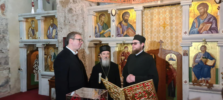 VUČIĆ U PRIBOJU Predsednik obišao svetinje u pribojskom kraju (VIDEO)