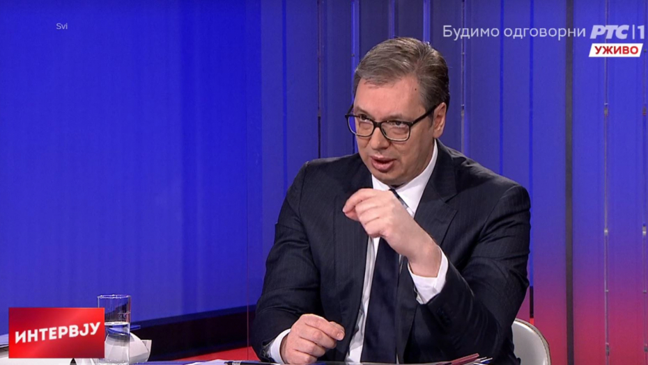 PREDSEDNIK SRBIJE NA RTS-U Vučić: Mladi dobijaju 100 evra, penzioneri 20.000, a zdravstveni radnici 10.000 dinara