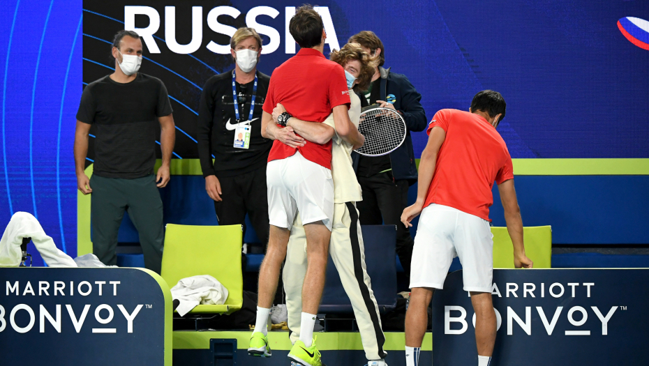 NOVAK OVO NIJE ZASLUŽIO! Očekivalo se da ga podrži, a Rus mu zabio nož u leđa!