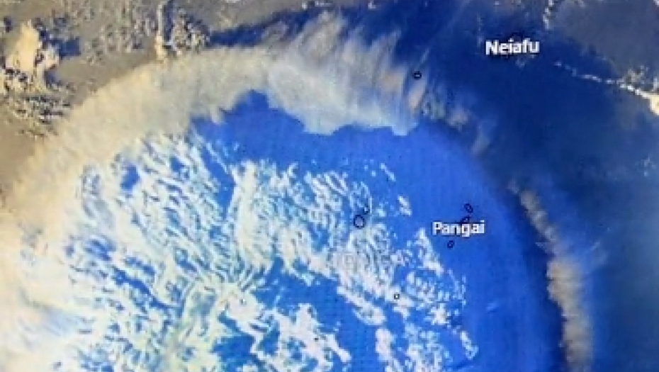 CUNAMI POGODIO JAPAN: Talasi dostigli neverovatnu visinu