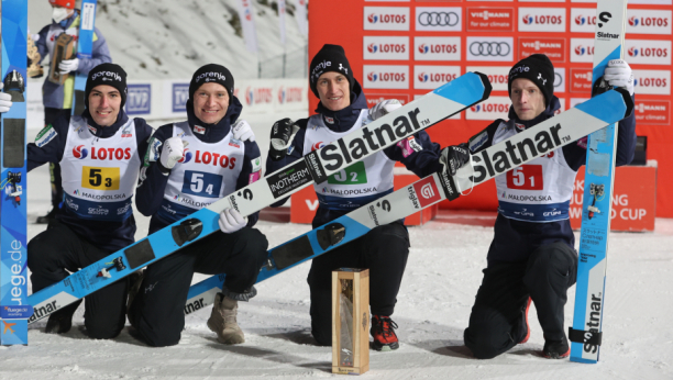 Slovenija slavila u ekipnom takmičenju u ski skokovima