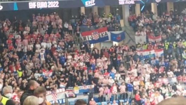 USTAŠKE HORDE DIVLJAJU U SEGEDINU Ubij Srbina! To su njihove evropske vrednosti (FOTO/VIDEO)