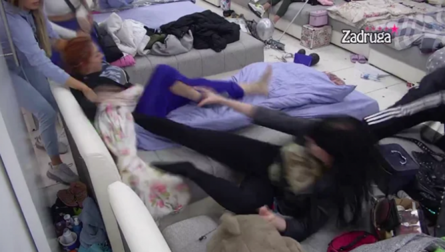 ŽESTOKA KAZNA PRODUKCIJE Irma će zažaliti zbog napada na Deniz, Veliki Šef je udario po džepu!