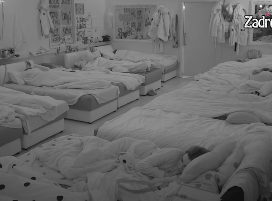 NJEGOVA MAJKA ME JE... Tara se jadala Ani kroz kakav pakao je prošla sa Ša, a ona joj jasno stavila do znanja šta treba da radi!