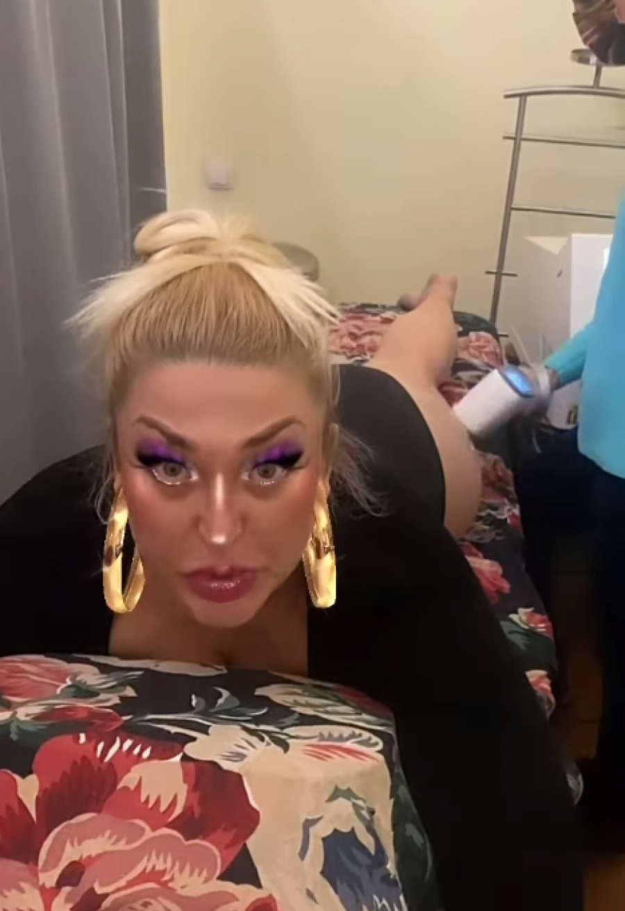 VODITELJKA SE SNIMILA U GAĆICAMA: Videla sam na ovim mrežama da svi vole gu**ce i noge!