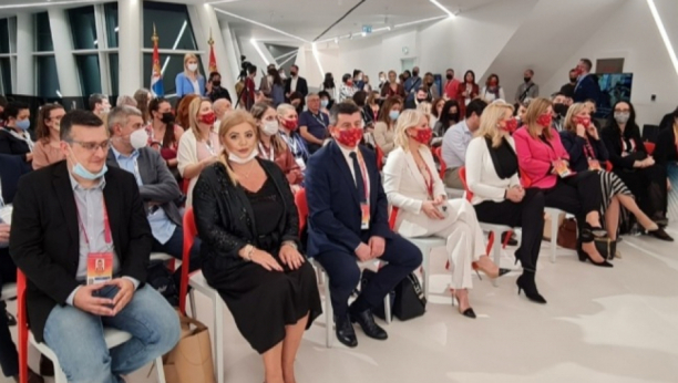 MOĆNE I SPOSOBNE Kreativnost naših preduzetnica prepoznata na dalekim tržištima:  Srpske dame u biznisu osvajaju svet