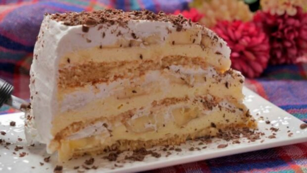 RECEPT DANA Torta sa gotovim korama i bananama, lagan, prefinjeni ukus