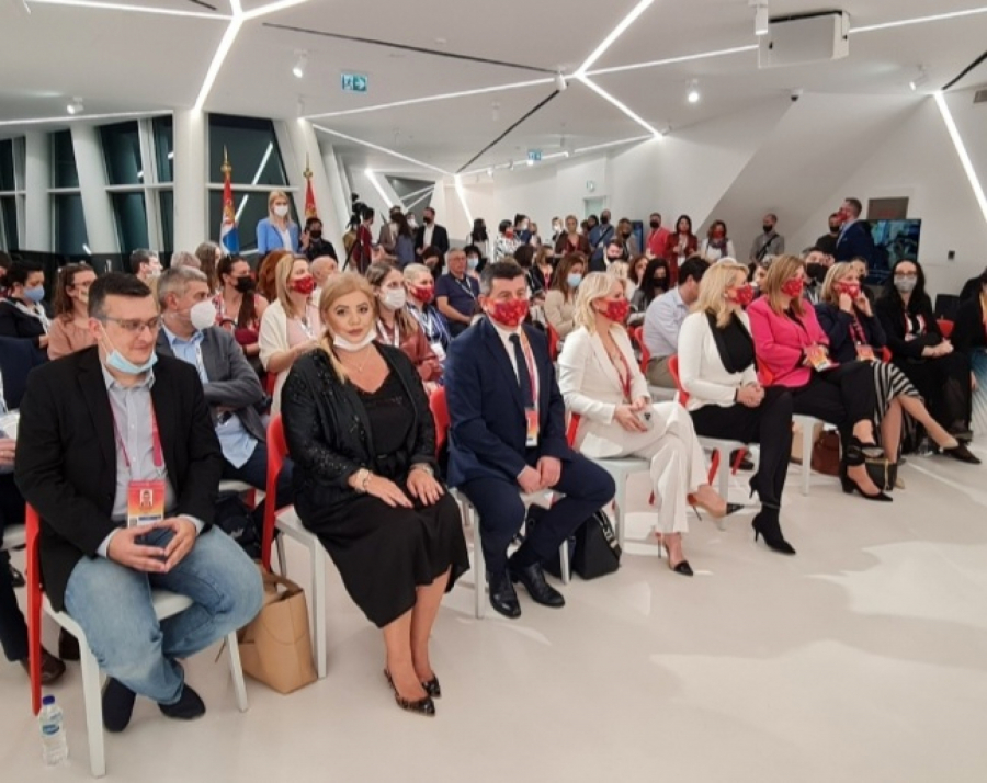 DAME U BIZNISU OSVAJAJU SVET Kreativnost preduzetnica iz Srbije prepoznata na dalekim tržištima