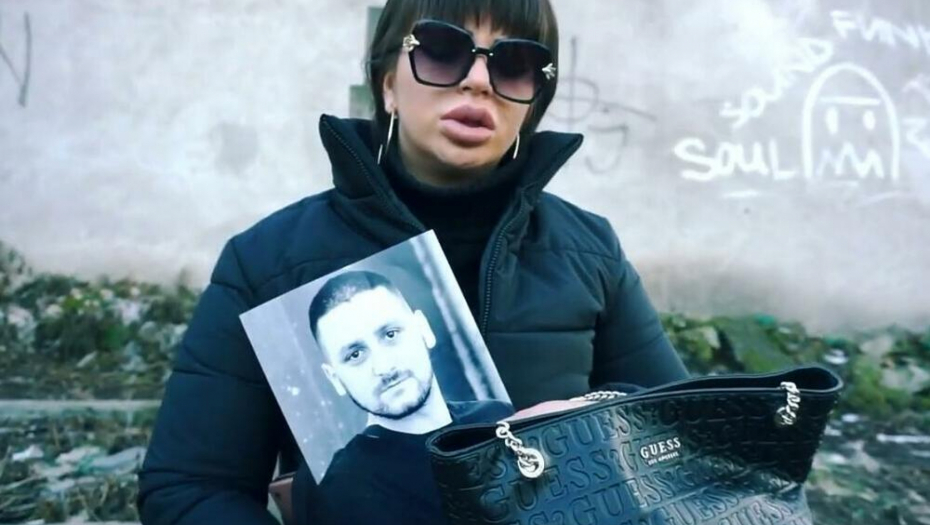 MILJANA SAHRANILA ZOLU! Morbidne scene u Čolićevom rodnom mestu, javnost šokirana postupkom Kulićeve, izjavila njegovoj majci saučešće! (FOTO)