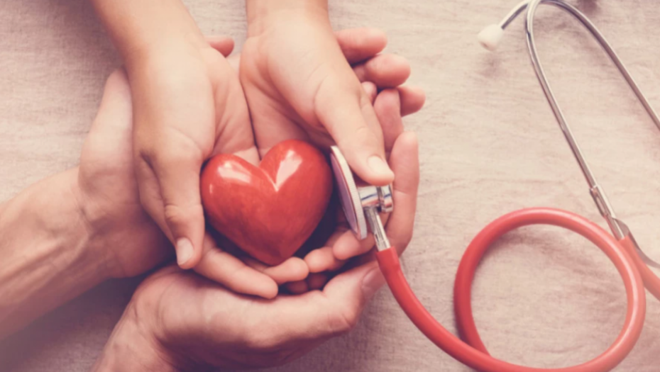 ZBOG OVOG "SKAČE" PRITISAK I DOBIJAMO NA KILAŽI Evo šta stariji od 40 godina nikad ne treba da rade