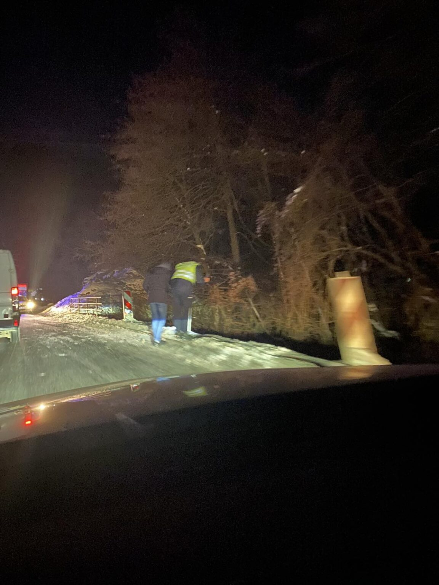 PRVE FOTOGRAFIJE SA MESTA JEZIVE NESREĆE KOD NOVE VAROŠI Od 