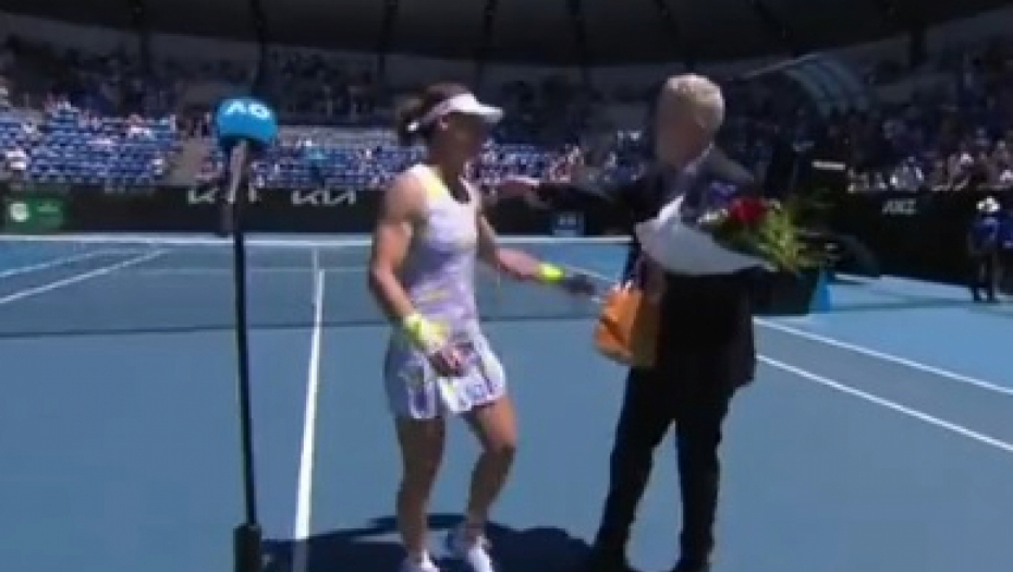 ZBOG DEPORTACIJE NOVAKA! Obrušili se na njega: Prvi čovek AO brutalno ponižen (VIDEO)