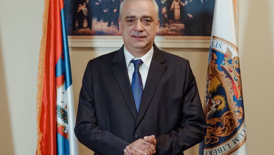 "NEKA JE SREĆNA SLAVA, NA ZDRAVLJE I SPASENJE" Gradonačelnik Subotice čestitao Jovanjdan