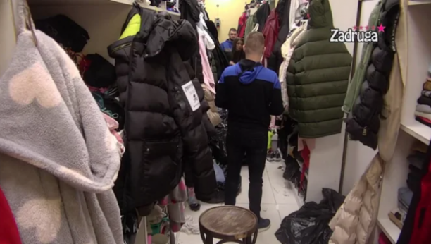 STRASTI SE NE SMIRUJU! Gruja brutalan prema ljubavnici, besni na nju pred svima zbog ovoga!