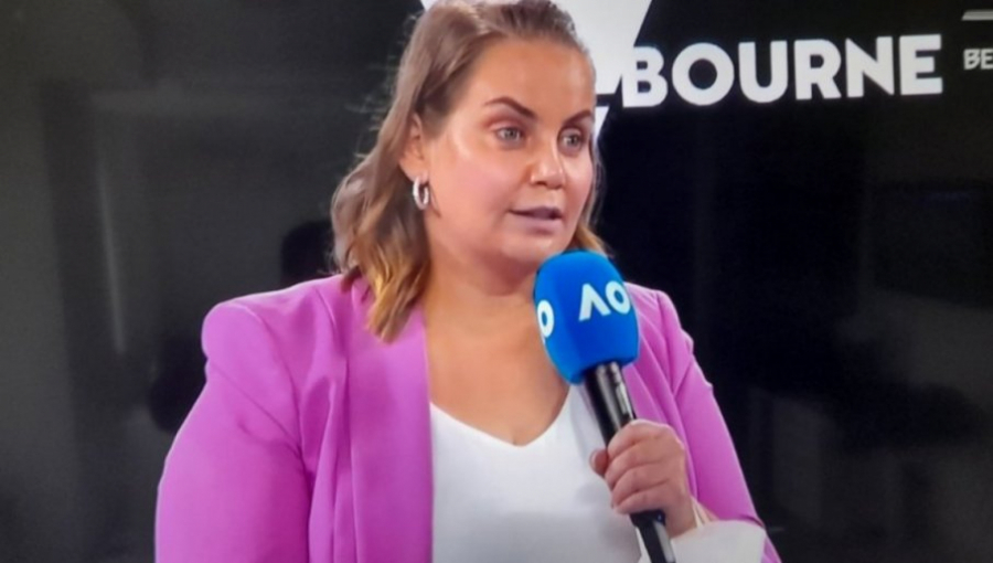 INTERVJUISALA NOVAKA I POKAZALA DA JE JAČA OD SVEGA Jelena Dokić prošla kroz pravi pakao u životu, htela da skoči sa 26. sprata