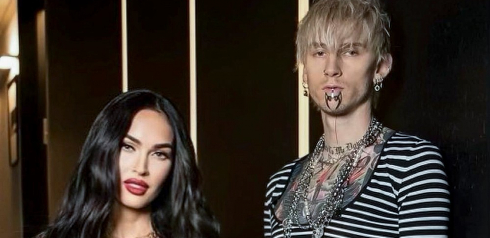 USPELI OPET DA ŠOKIRAJU FANOVE Mekan Foks i Mašin Gan Keli još jednim kostimom napravili skandal, njeno međunožje su mogli svi da vide