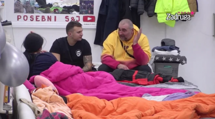 OD EMO DEVOJKE DO SILIKONA! Sanja obelodanila detalje iz svog detinjstva, otkrila svoje rane radove, a ovo je bilo presudno za operacije!