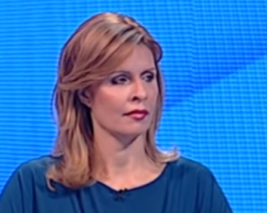 VERICA BRADIĆ KRIJE SUPRUGA KAO ZMIJA NOGE Voditeljka retko priča o privatnom životu, a sada je konačno jasno i zašto je tako!