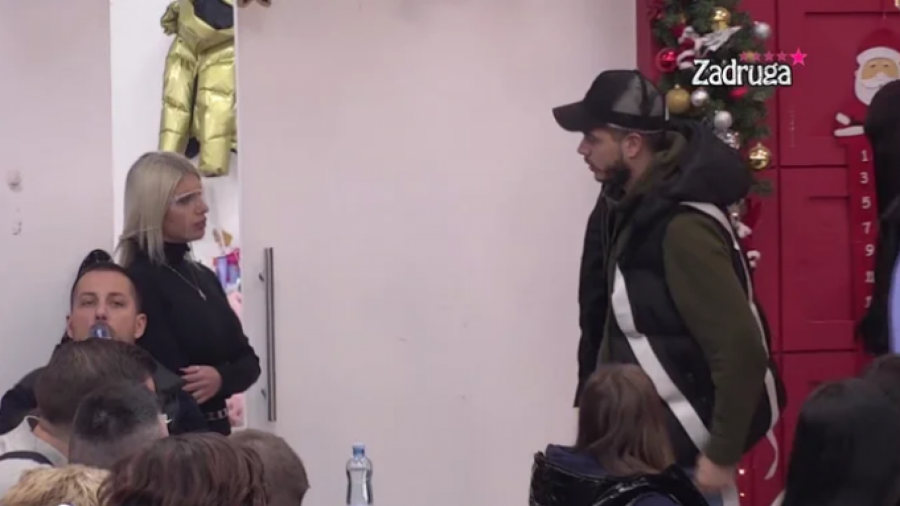 NE MOGU VIŠE DA IZIGRAVAM EMOTIVNOG HEROJA Dejan odlučio da ne pada više na Daliline suze, njegova izjava šokirala je sve!