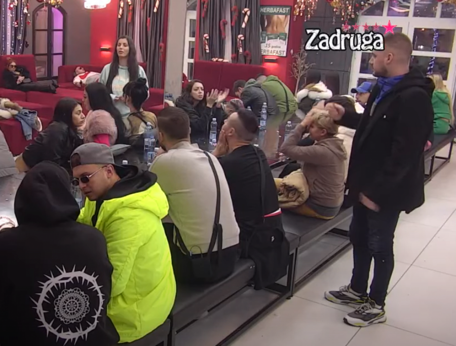 SVE JE JASNO! Mima i Gruja se odali pred zadrugarima, ona ga molila da ne oda njihovu tajnu!