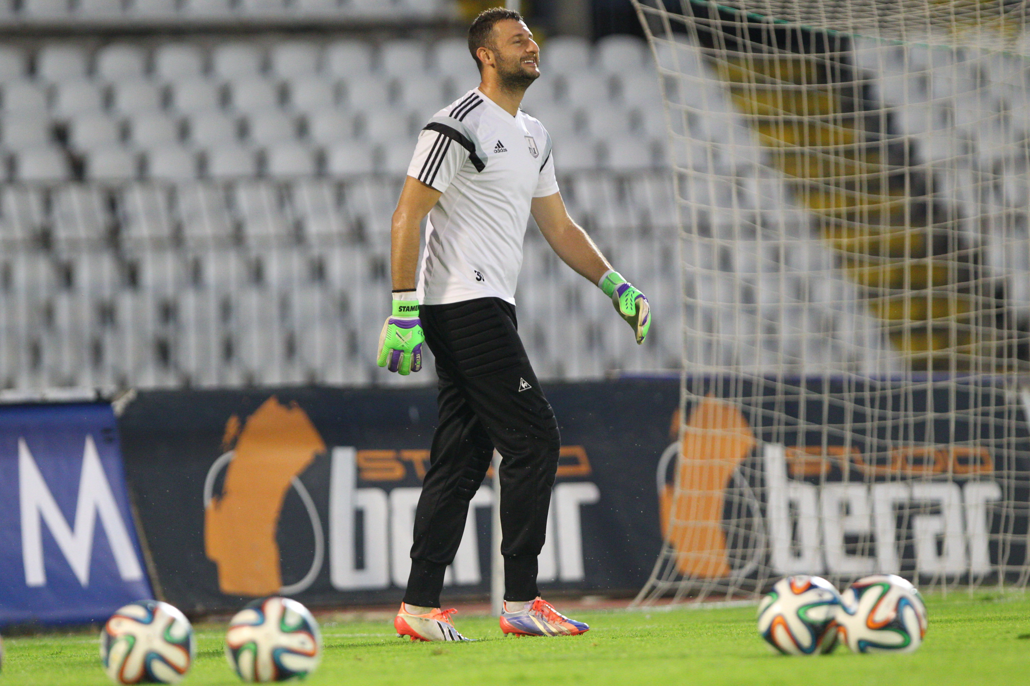 VRAĆA SE! Nekadašnji golman Zvezde posle više od 10 godina ponovo u Superligi Srbije!