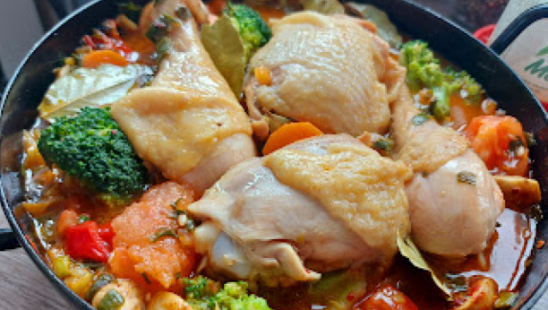 SJAJNA IDEJA ZA DANAŠNJI RUČAK Piletina sa povrćem, riznica vitamina (VIDEO)