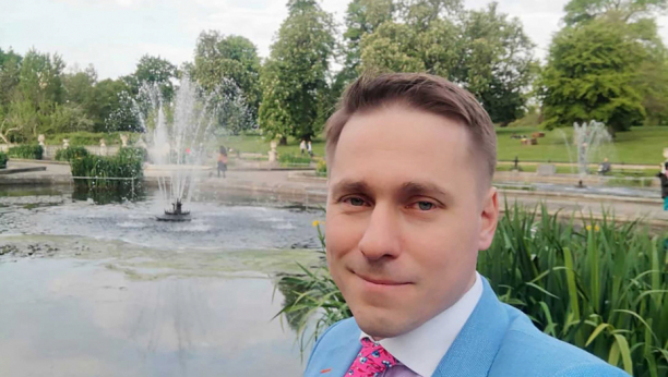 OGLASIO SE LJUBAVNIK ŽENE KOJA JE DECU OSTAVILA DA UMIRU NA HLADNOĆI "Poznajem Nataliju, ona je radila za nas davno.”